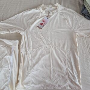 Nwt Calia Rash Gaurd Swim Top Tee Style Light Cream Large